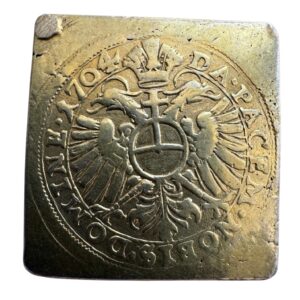 Ciudad libre de Ulm. Gulden 1704 (Medio talero) 14,5 gr Acuñacion tipo Klippe. Dorado original